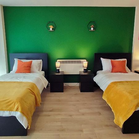 Duplex Apartment In Leeds With King Size Bed - Long Stay Rates Available Zewnętrze zdjęcie