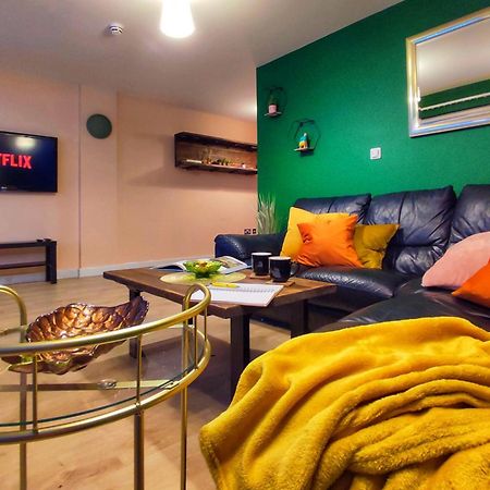 Duplex Apartment In Leeds With King Size Bed - Long Stay Rates Available Zewnętrze zdjęcie