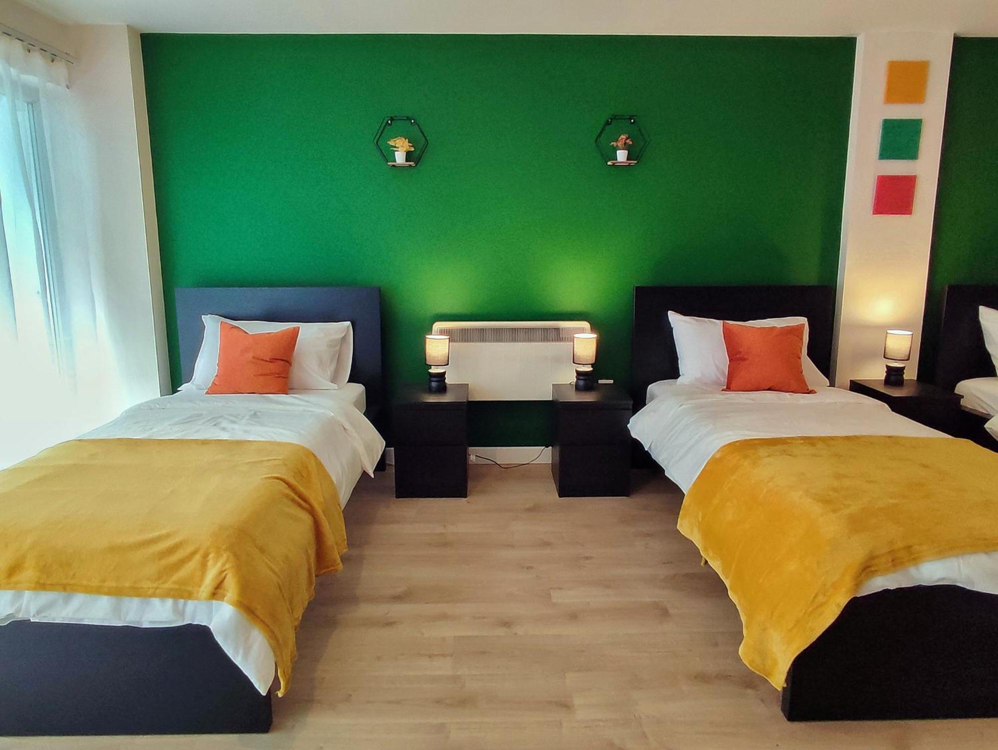 Duplex Apartment In Leeds With King Size Bed - Long Stay Rates Available Zewnętrze zdjęcie