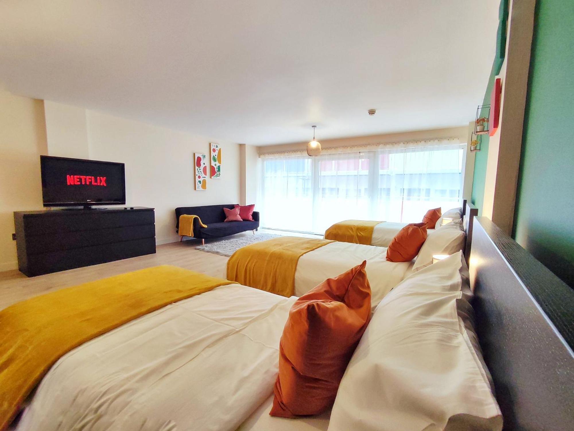 Duplex Apartment In Leeds With King Size Bed - Long Stay Rates Available Zewnętrze zdjęcie